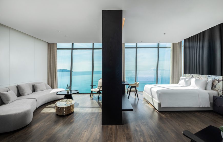 Executive Ocean Front View Double