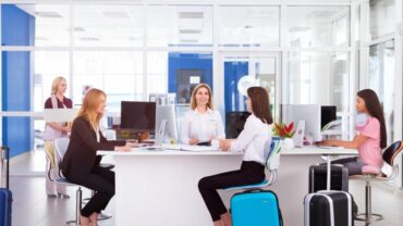 Đại lý vé máy bay Cẩm Lệ: Giá tốt, uy tín.