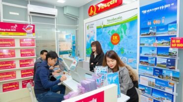 Travel agency in Lien Chieu, Da Nang offers flight deals.