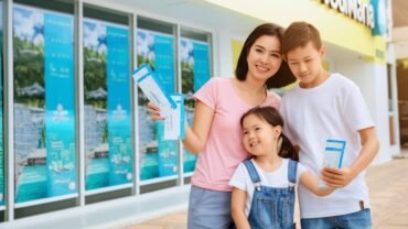 Gia đình chọn vé máy bay du lịch ở Vũng Tàu.
